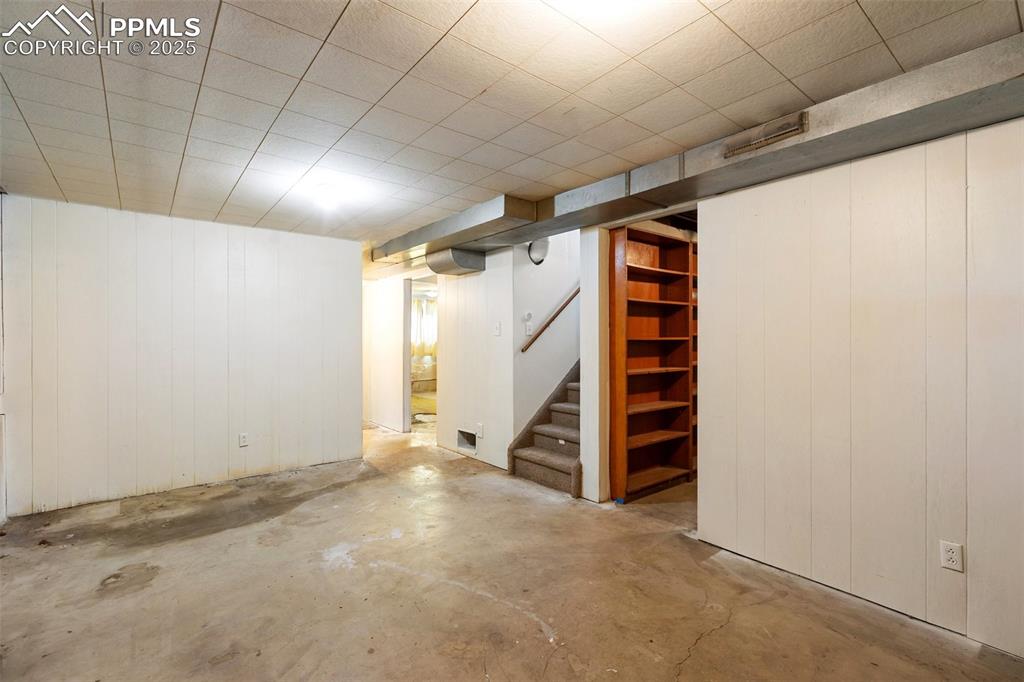 Image 26 of 36: Basement