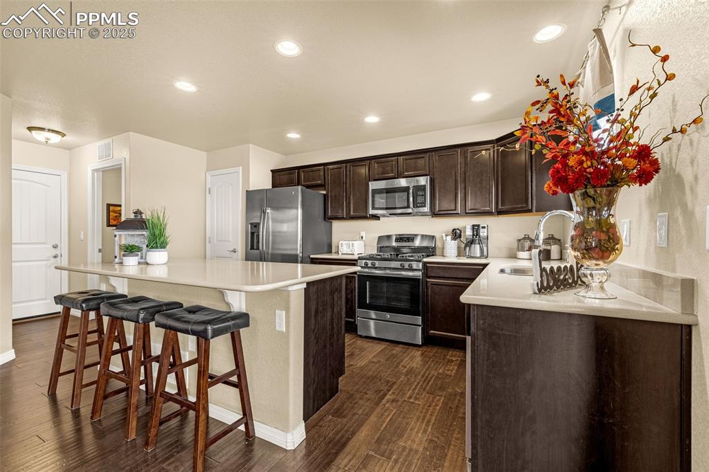 Image 12 of 36: Kitchen