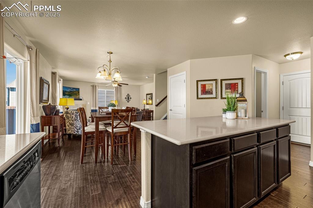 Image 16 of 36: Kitchen