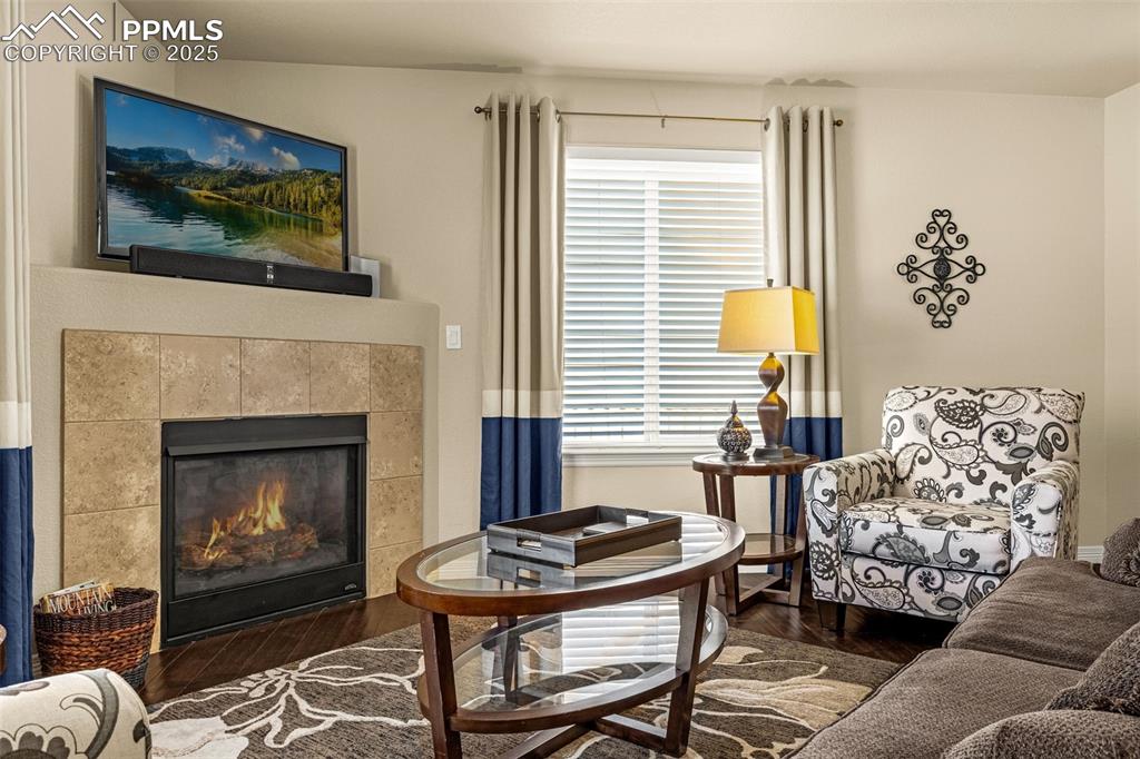 Image 9 of 36: Living Room