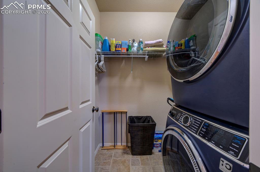 Image 18 of 37: Laundry