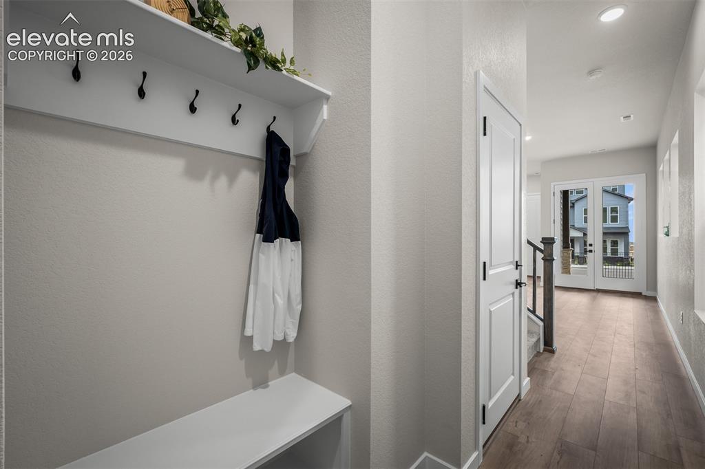 Image 13 of 33: Mud Room