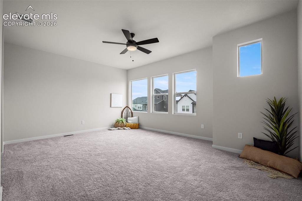Image 16 of 33: Master Bedroom