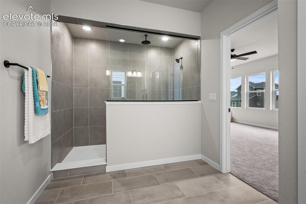 Image 19 of 33: Master Bathroom