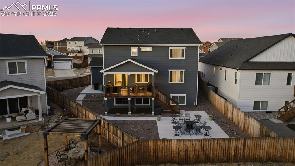 Image 3 of 44: Back of Structure