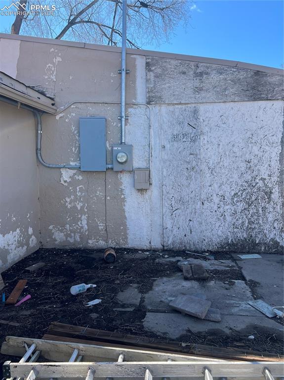 Image 14 of 15: Other