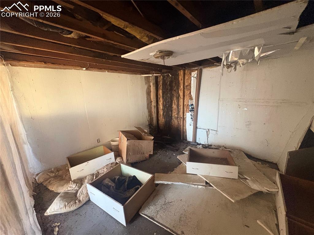 Image 4 of 15: Other