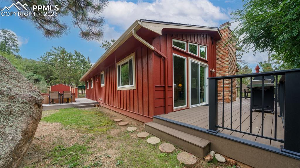 Image 21 of 33: Side of Structure