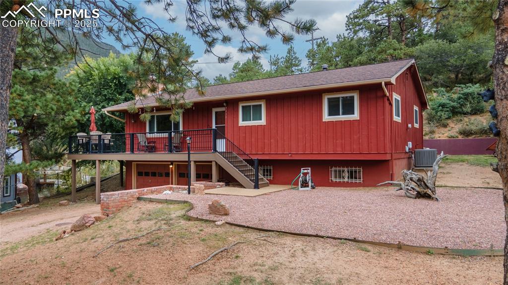 Image 3 of 33: Front of Structure