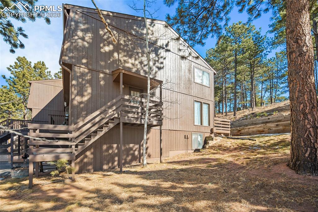 Image 29 of 48: Side of Structure