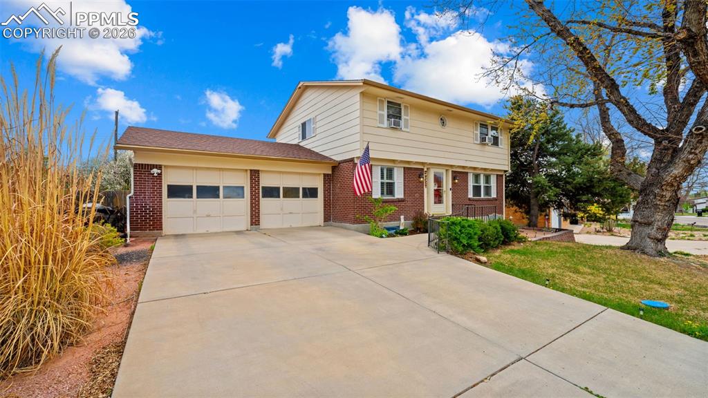 Image 44 of 45: Front of Structure