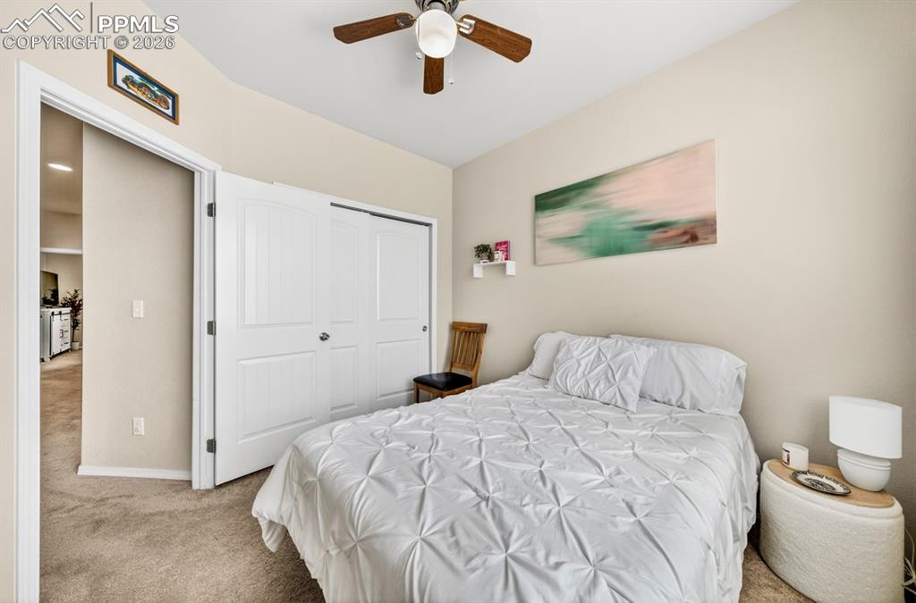 Image 33 of 42: Bedroom