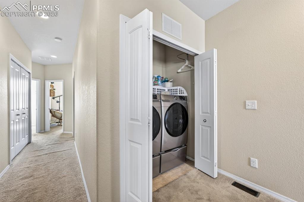 Image 40 of 42: Laundry