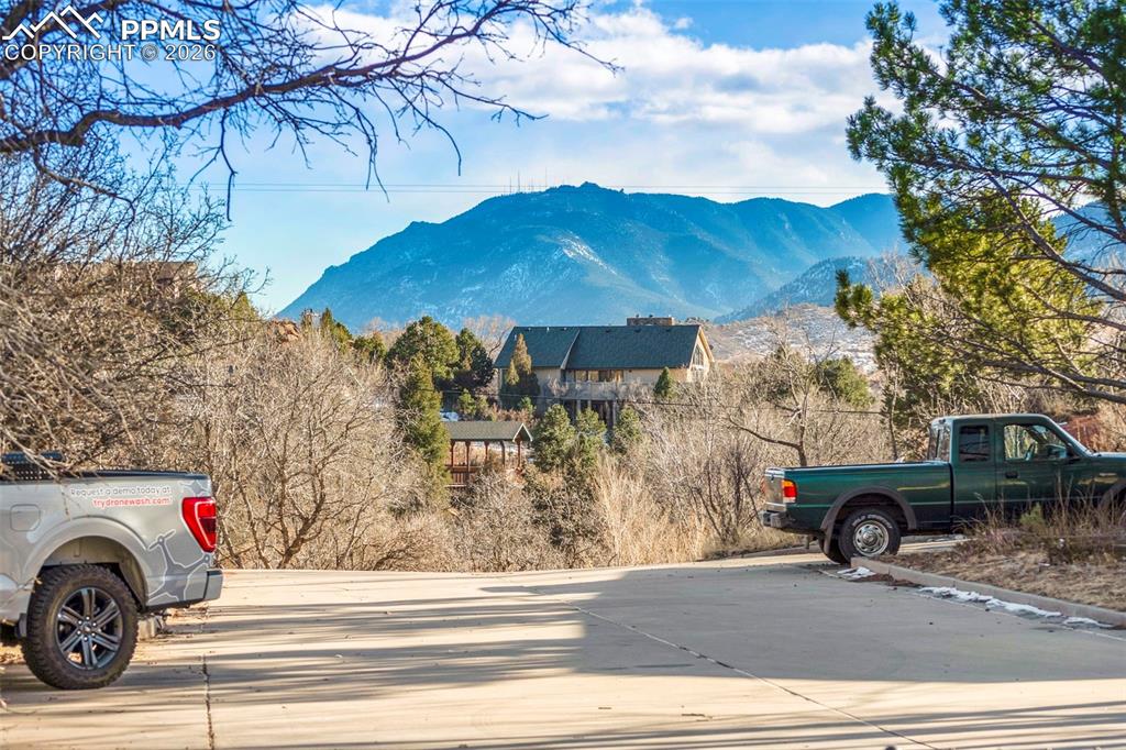 Image 45 of 50: View