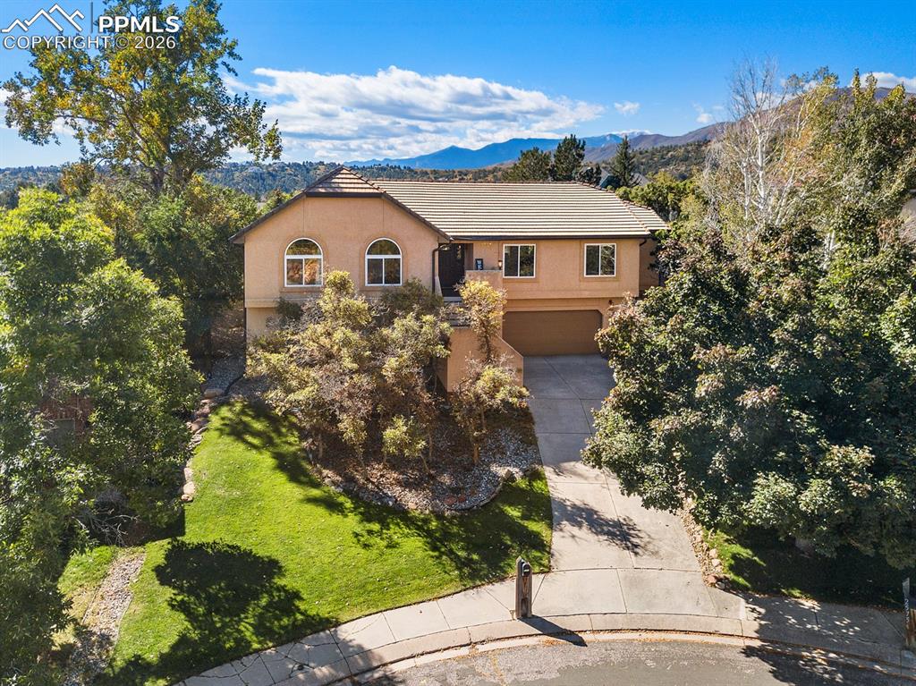 Image 1 of 37: Front of Structure