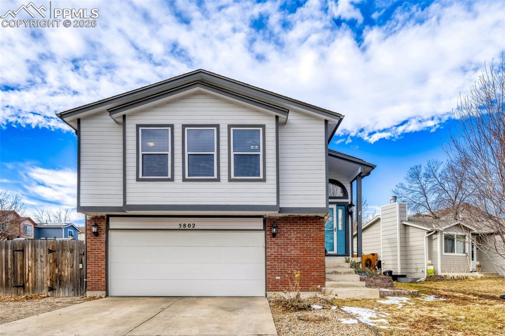 Image 1 of 17: Front of Structure