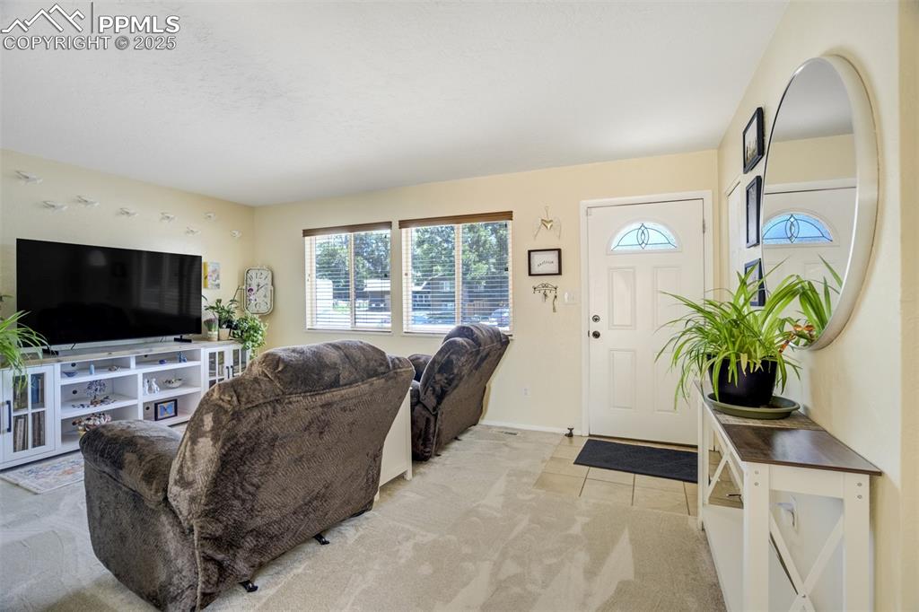 Image 6 of 30: Living Room