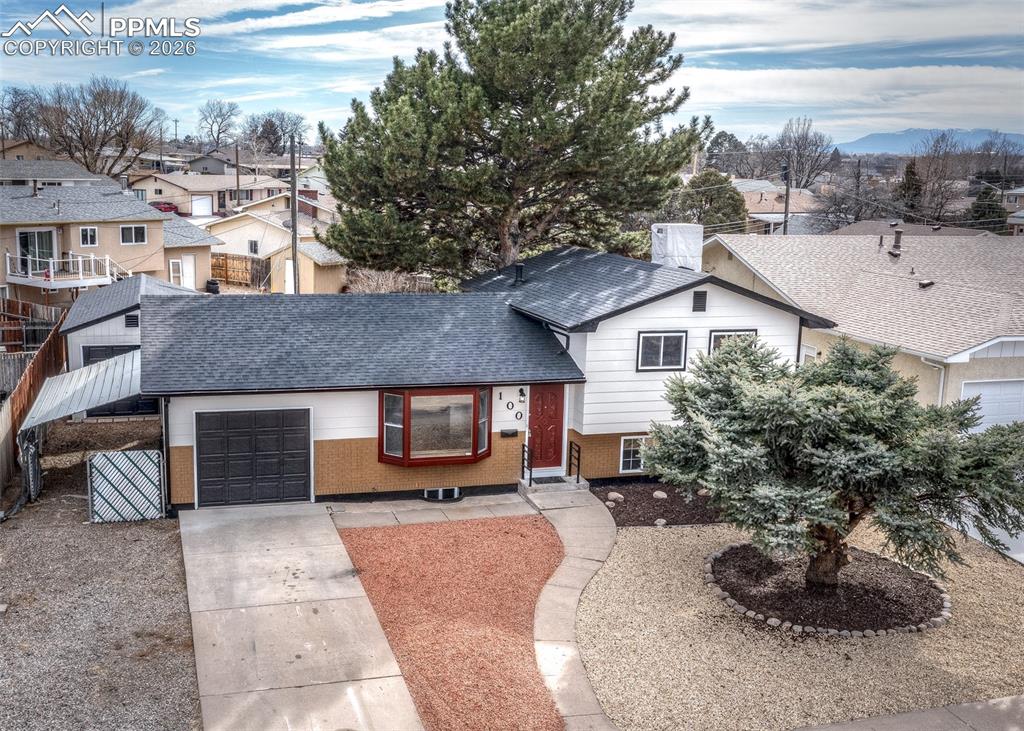 Image 35 of 38: Front of Structure