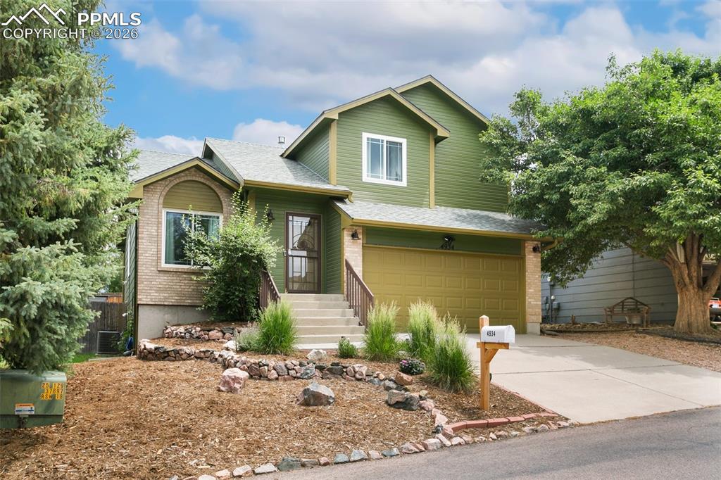 Image 1 of 36: Beautiful curb appeal!