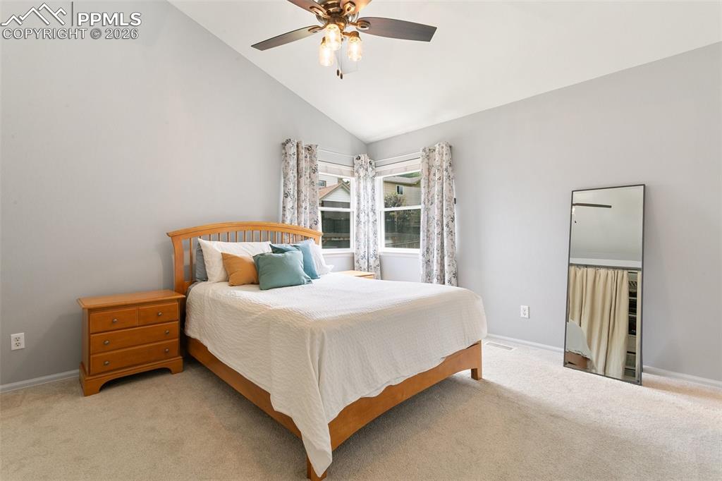 Image 21 of 36: Light and bright with expansive closets and private bath