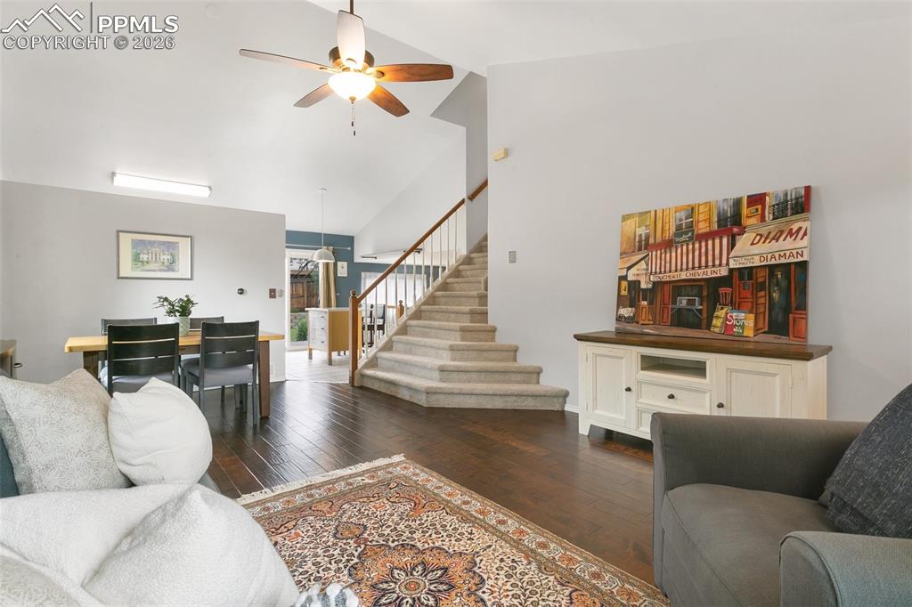 Image 7 of 36: Vaulted ceilings and open layout