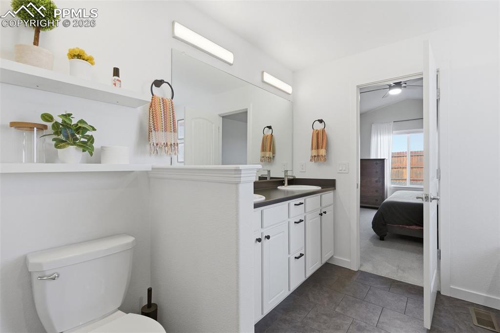 Image 19 of 50: Primary Bathroom