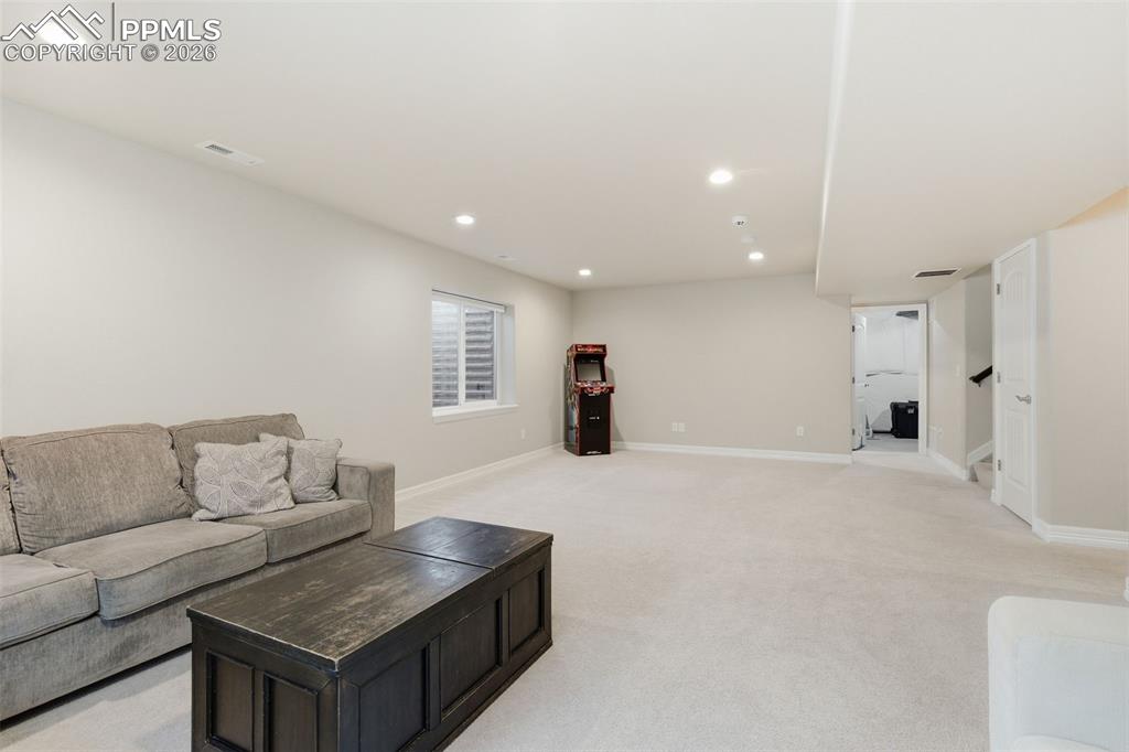 Image 28 of 50: Family Room