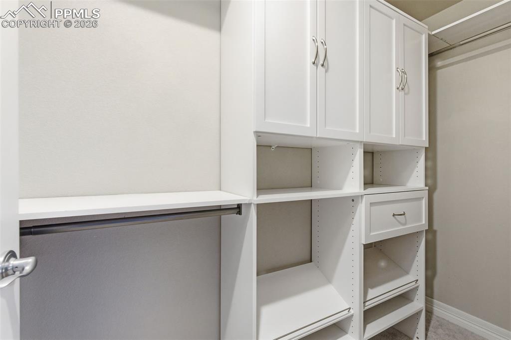 Image 38 of 50: Storage