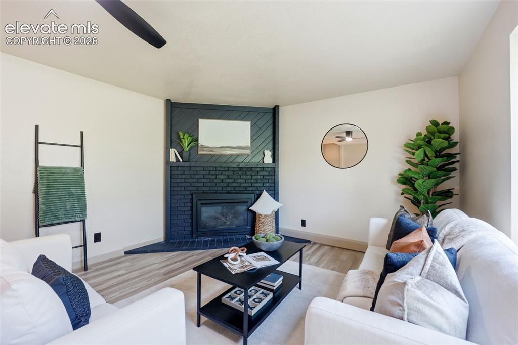 Image 11 of 42: Living Room