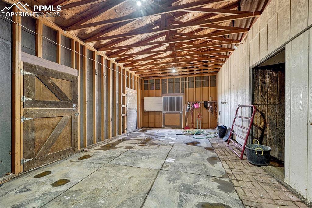 Image 39 of 49: Stable