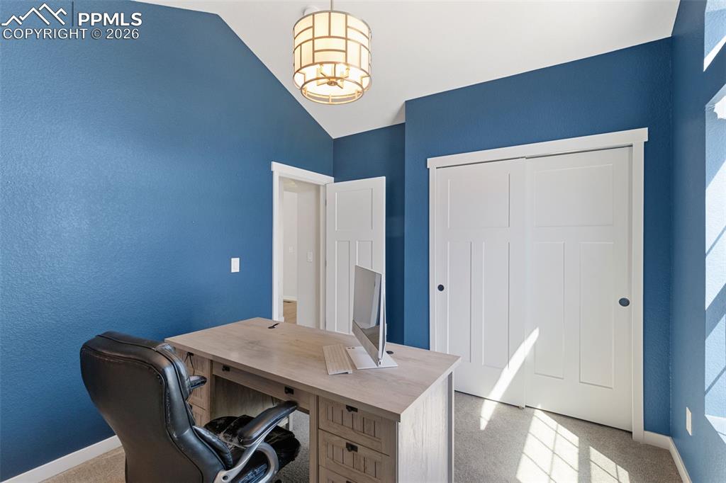 Image 20 of 47: Office