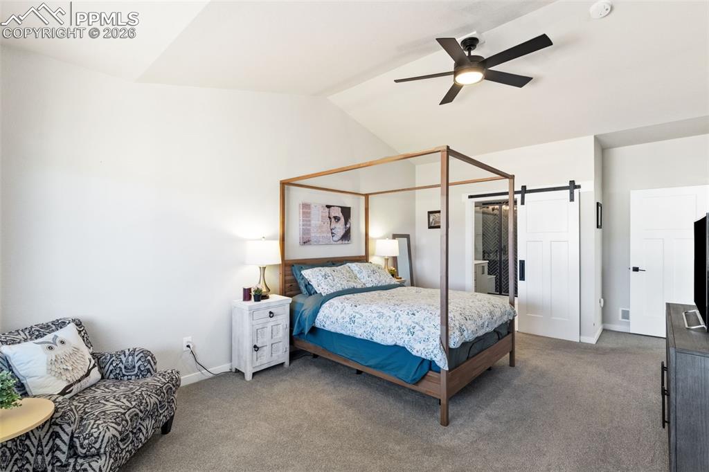 Image 24 of 47: Bedroom