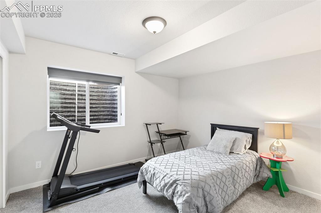 Image 37 of 47: Bedroom