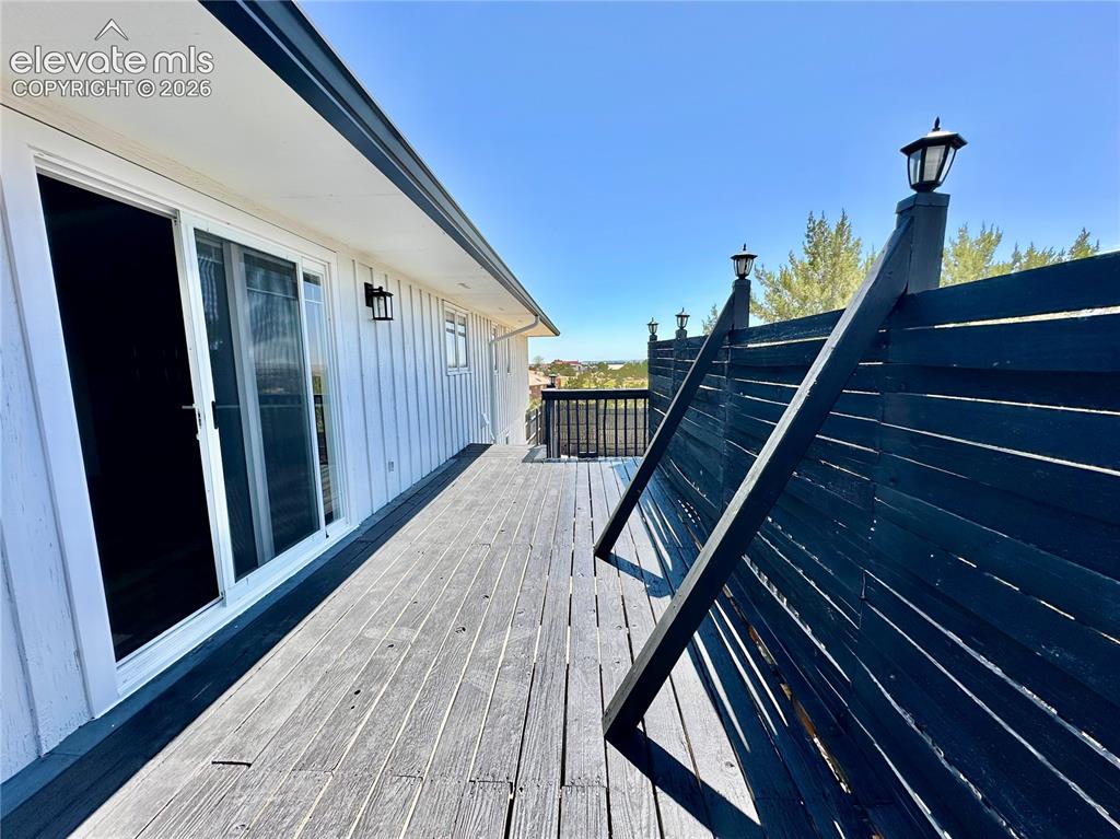 Image 41 of 46: Deck