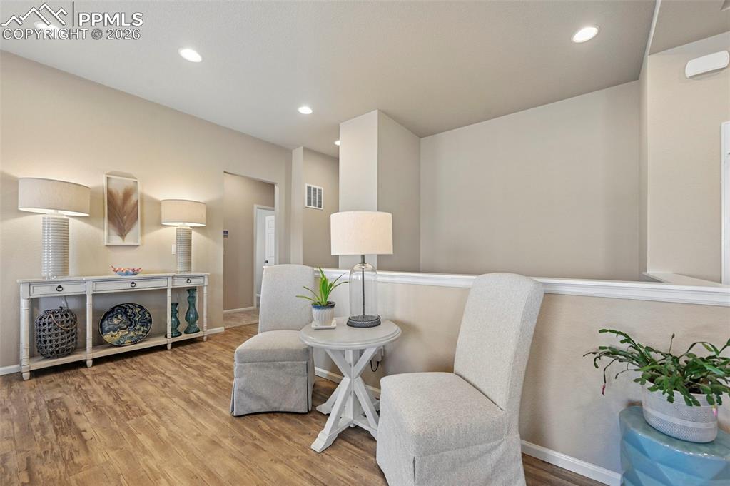 Image 4 of 47: Sitting Room