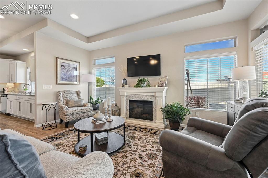 Image 7 of 47: Living Room