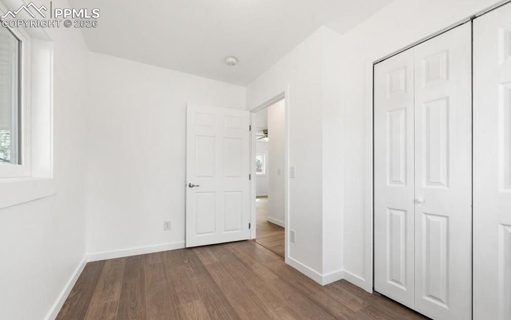 Image 13 of 33: Bedroom