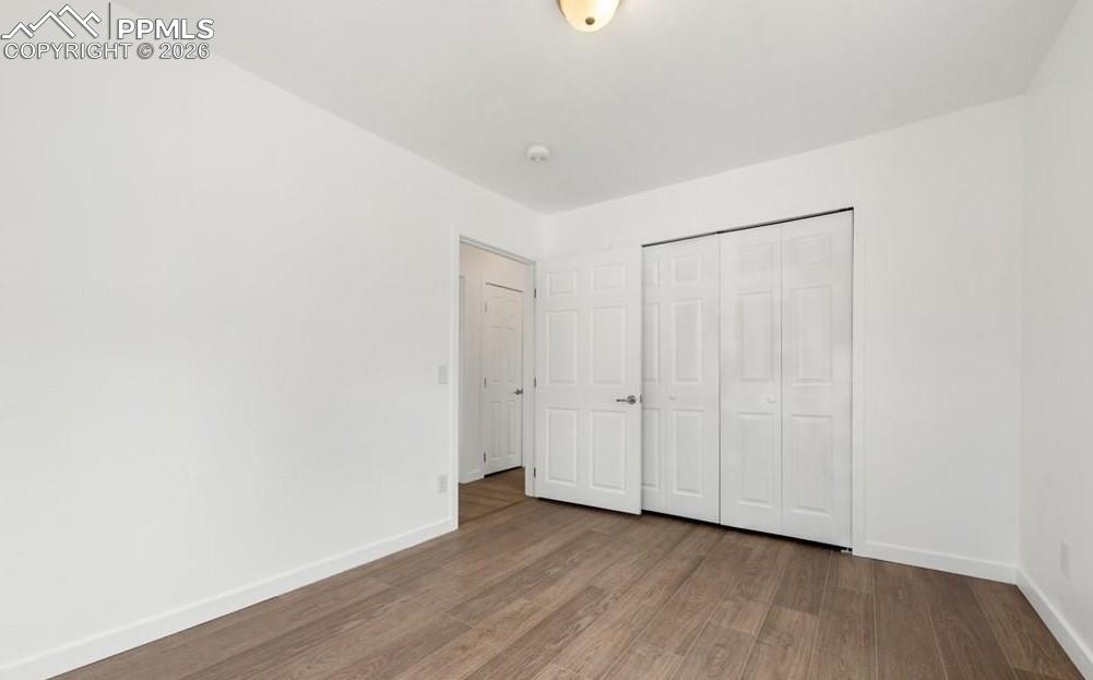 Image 15 of 33: Bedroom