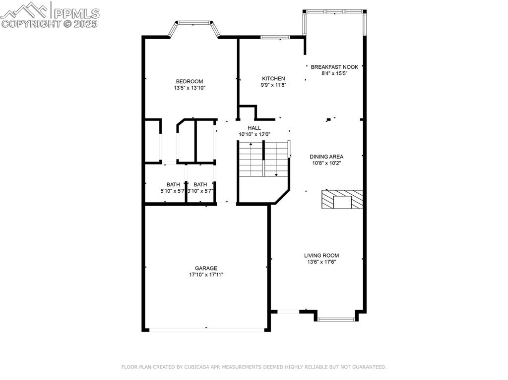 Image 41 of 42: Main floor with main lvl primary bedroom #1.