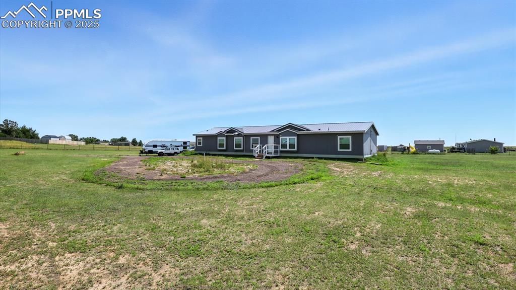 Caption: Front of house
