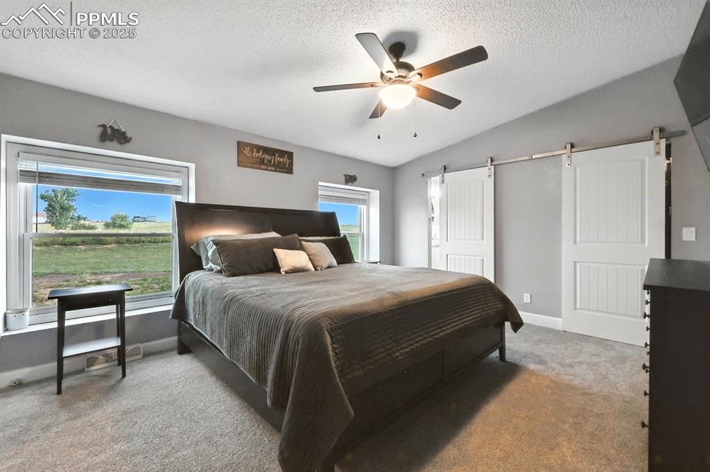 Image 16 of 44: Bedroom