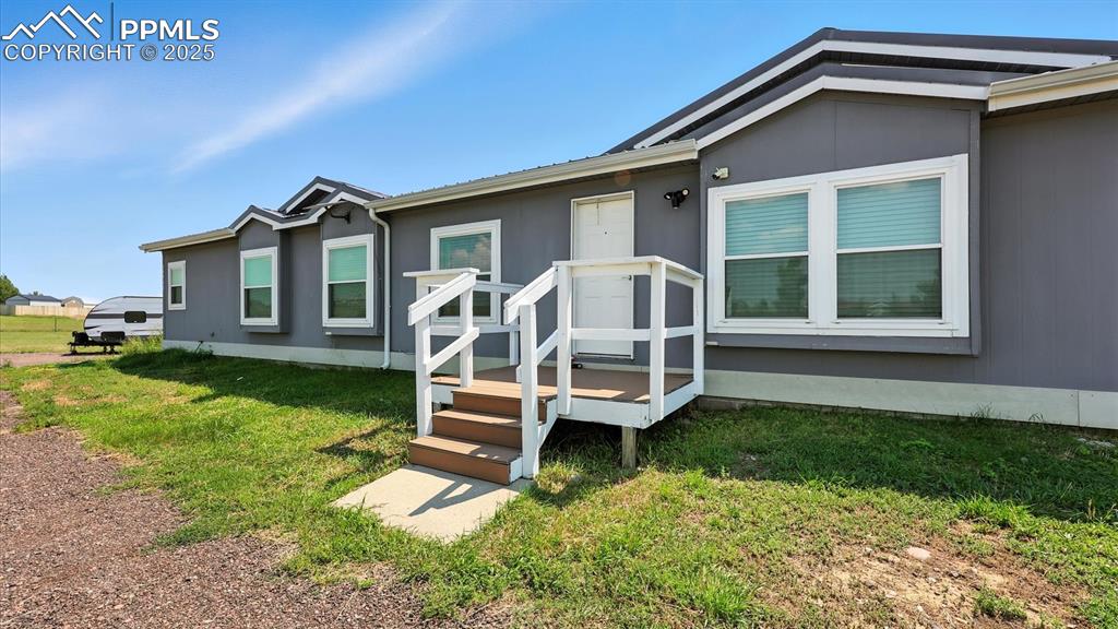 Image 36 of 44: Front of Structure