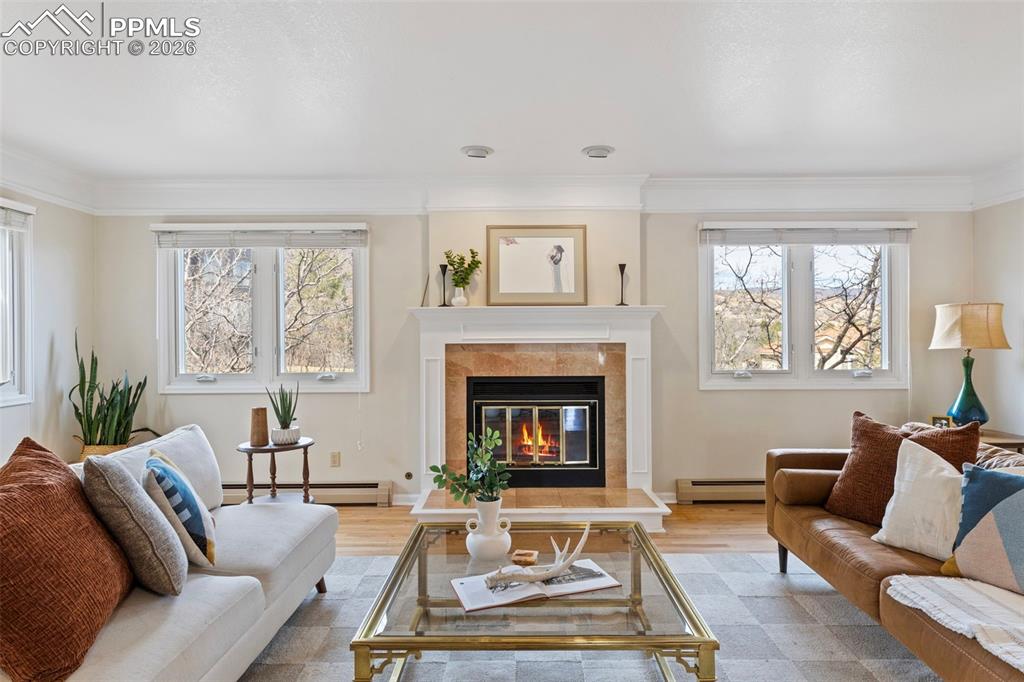 Image 15 of 48: Living Room