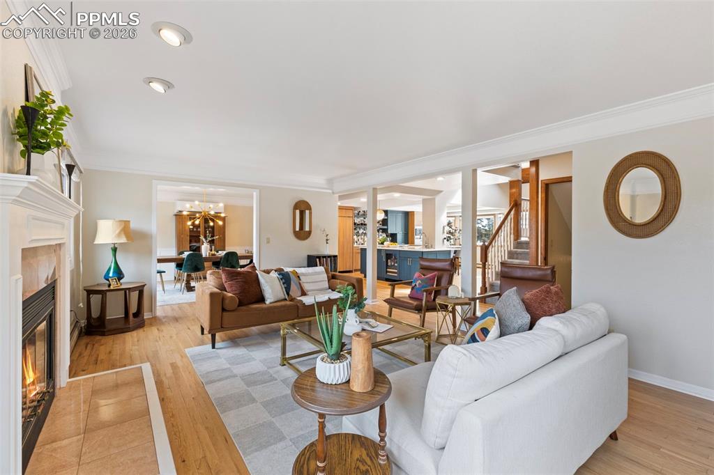 Image 17 of 48: Living Room