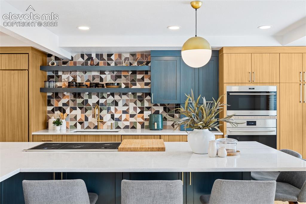 Image 8 of 46: Kitchen