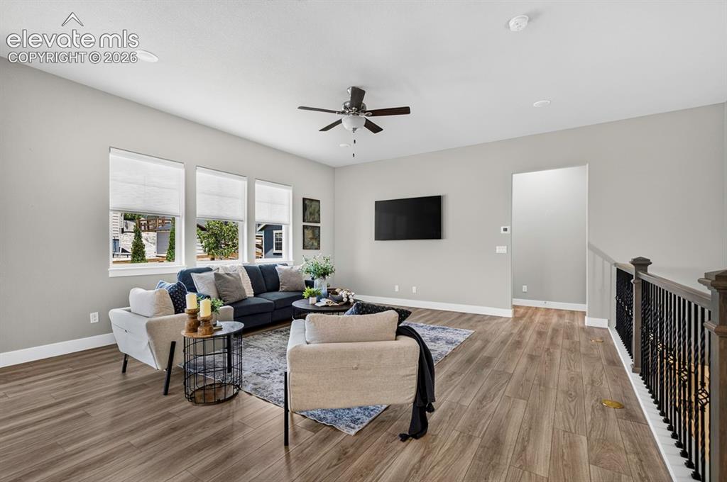 Image 10 of 42: Living Room