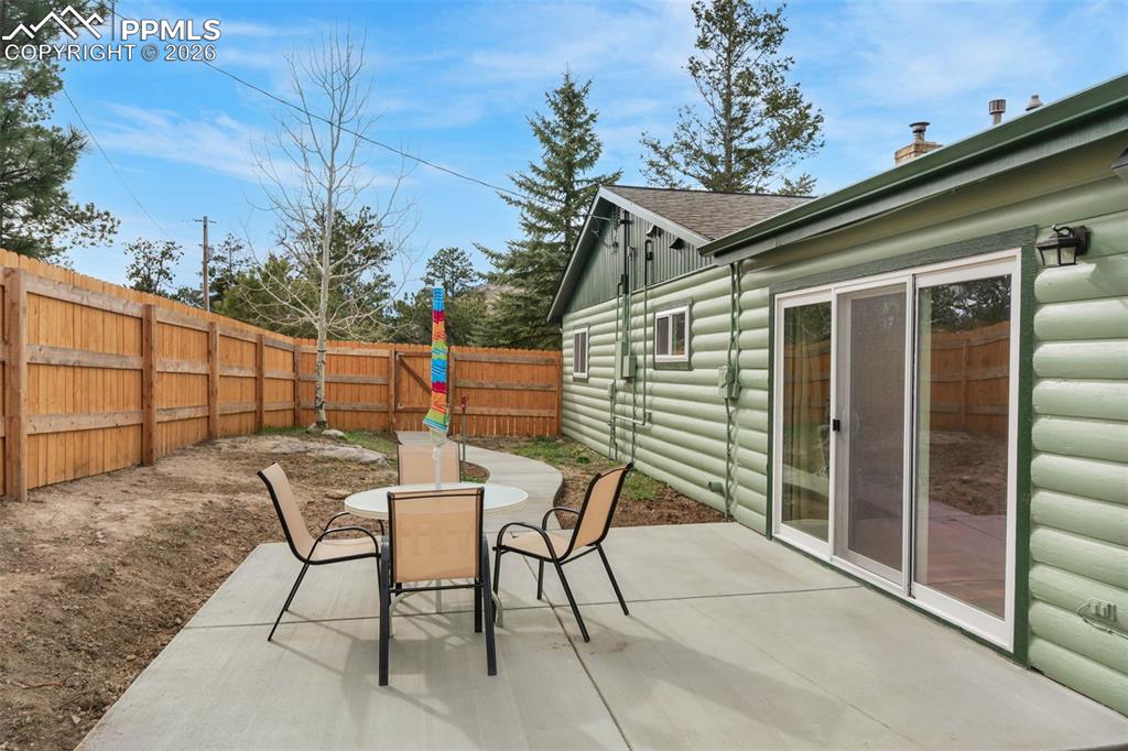 Image 35 of 48: Patio