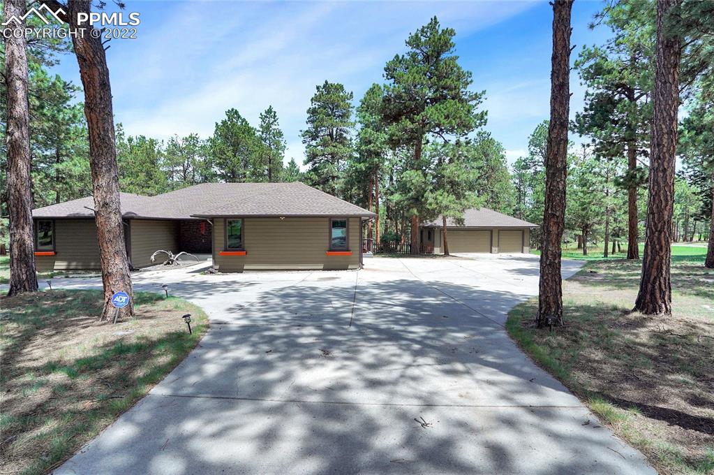 Listing 7394965, Image 1 of 49