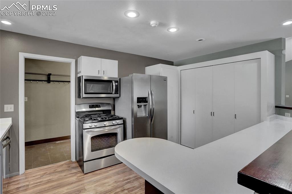 Listing 7394965, Image 16 of 49