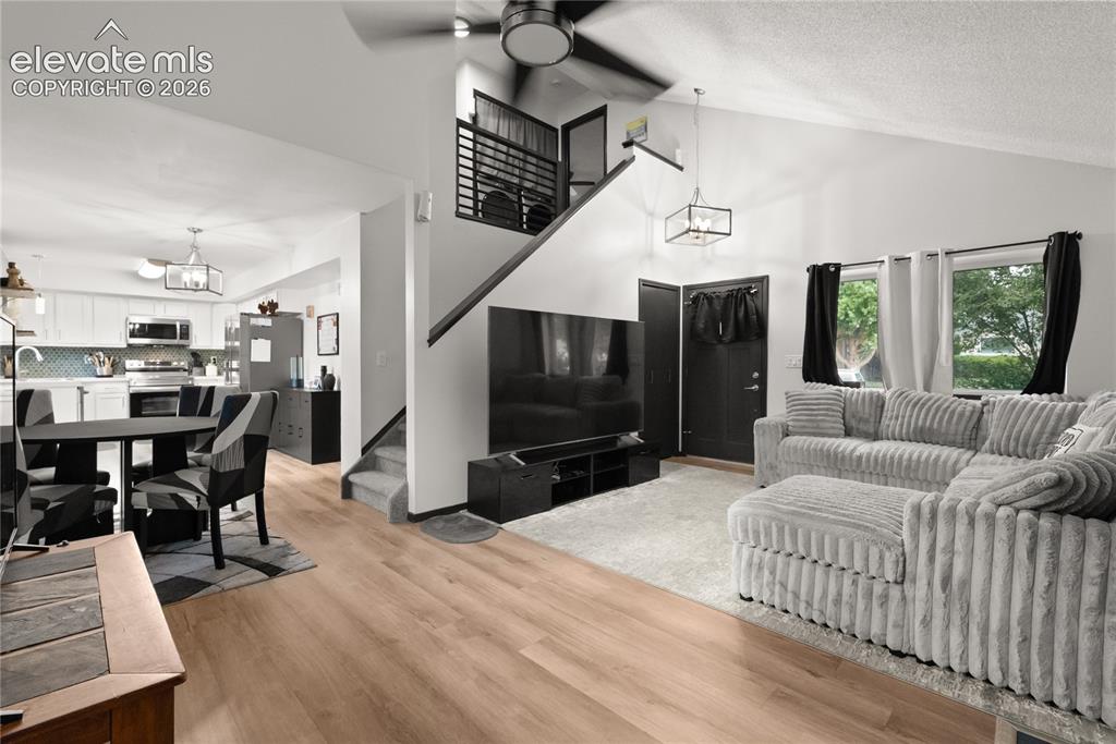 Image 13 of 30: Living Room